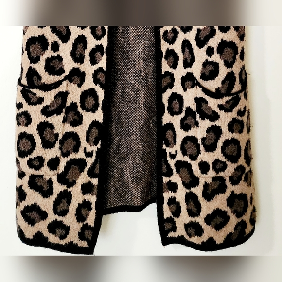 Christian Siriano hooded sleevesless cardigan - Picture 6 of 6